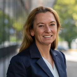 Frau Univ.-Prof. Dr.-Ing. Nicole Steinmetz